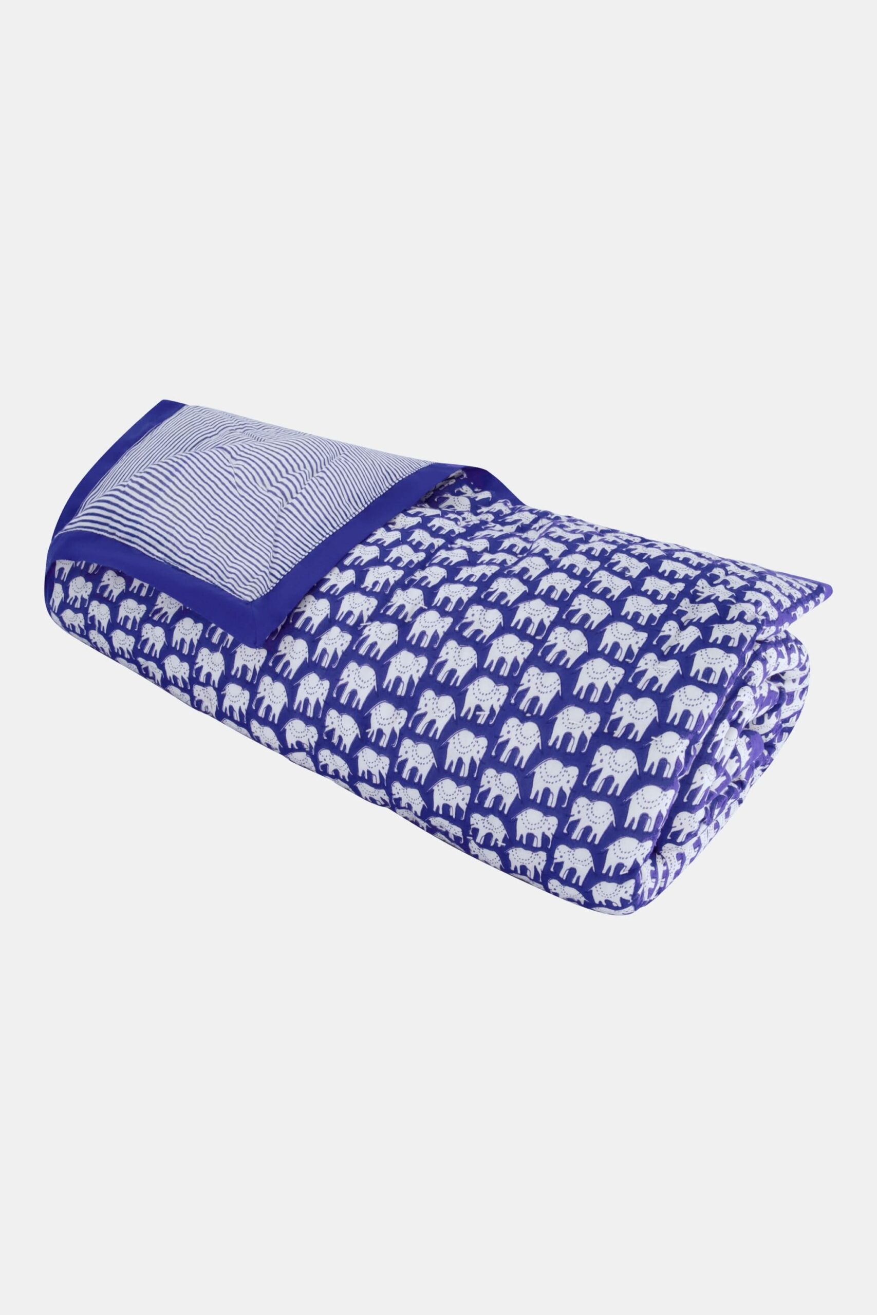 BABYQUILTHATHIBLUE-png-1-2