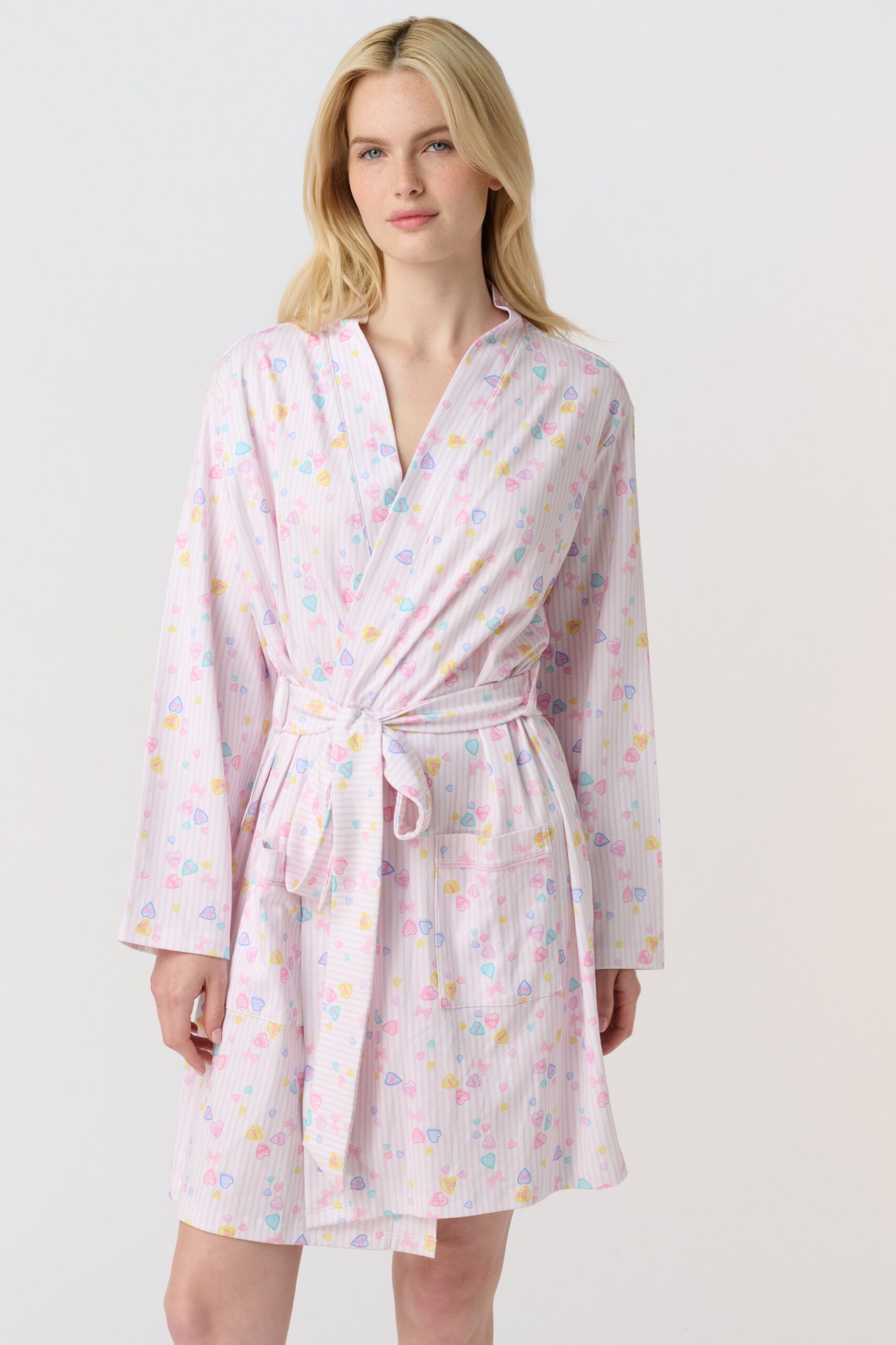 CANDY-HEARTS-STRIPE-BLAKE-ROBE_024